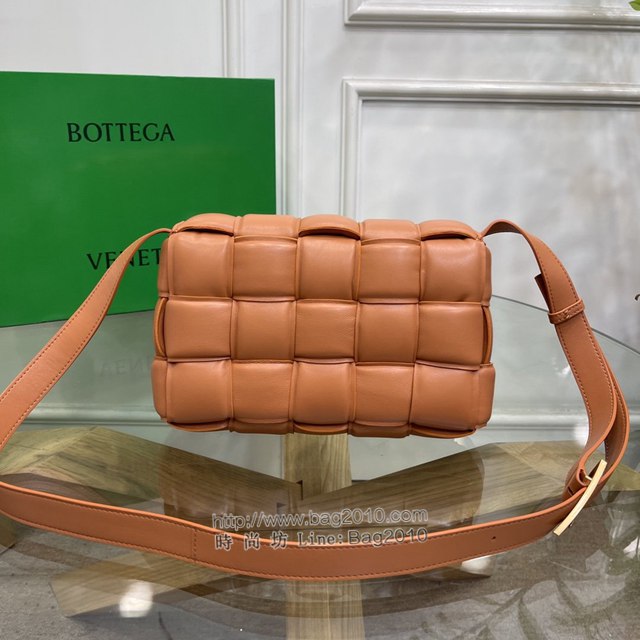 Bottega veneta高端女包 寶緹嘉小牛皮編織女包 BV經典款Cassette枕頭包  gxz1387
